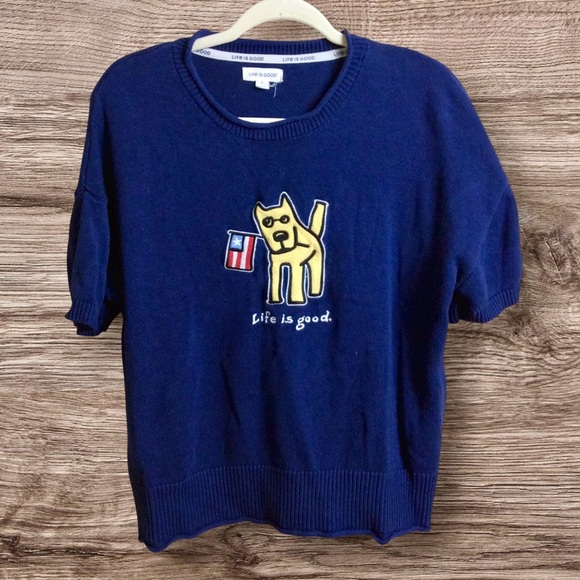 Life is good navy blue short sleeve patriotic dog and flag sweater. Large - Picture 1 of 8